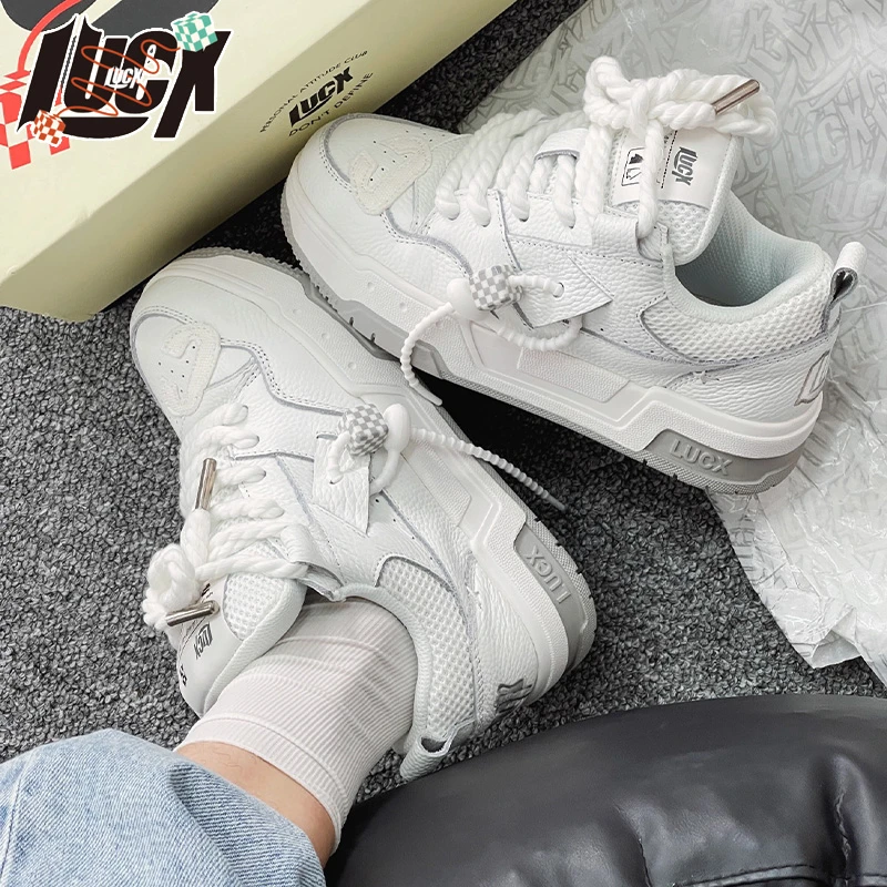 LUCX板鞋秋季透气男鞋爆款百搭情侣小白鞋时尚休闲厚底增高运动鞋