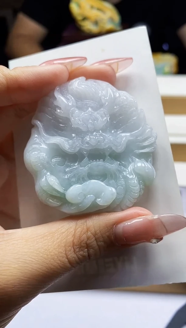 翡翠未镶嵌颈饰翡翠A货