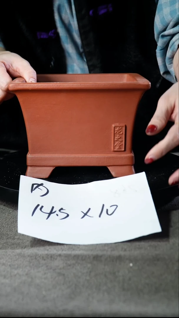 宜兴紫砂小小花盆