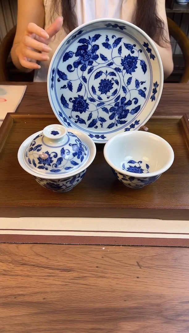 问青坊纯手工手绘青花缠枝花卉柴窑套组