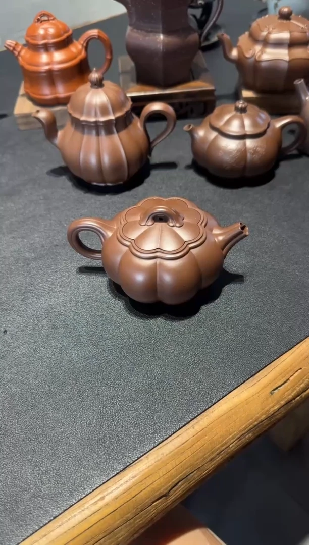 茶壶紫砂梅**客繁花 2.0 紫砂壶