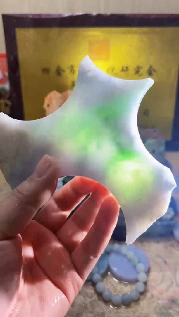 未镶嵌挂件翡翠A货常星7825