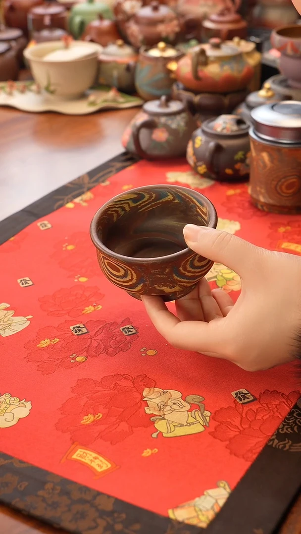 紫砂茶宠胶泥杯子