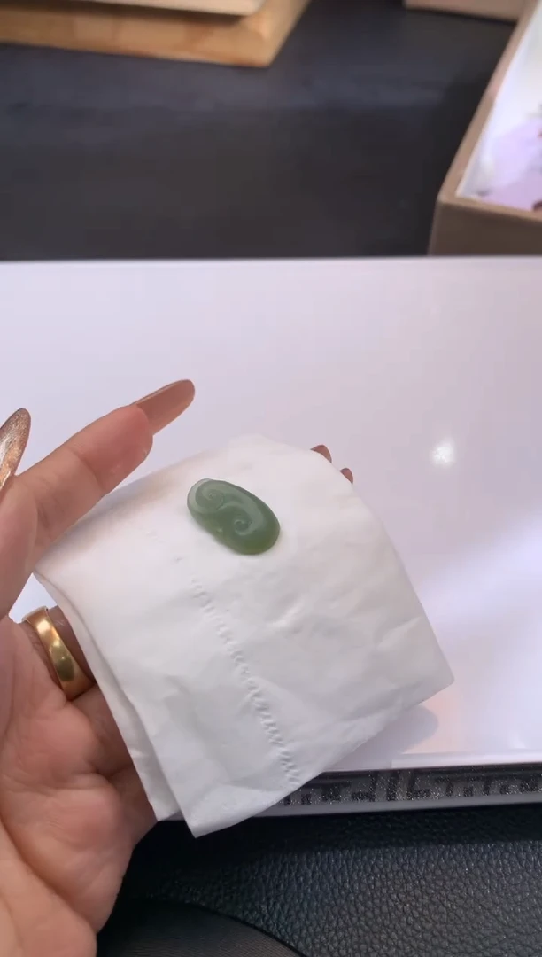 【闪购商品】定制翡翠未镶嵌翡翠