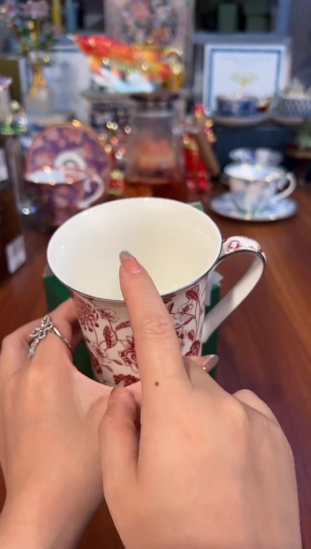 143茹伊马克杯（红色）