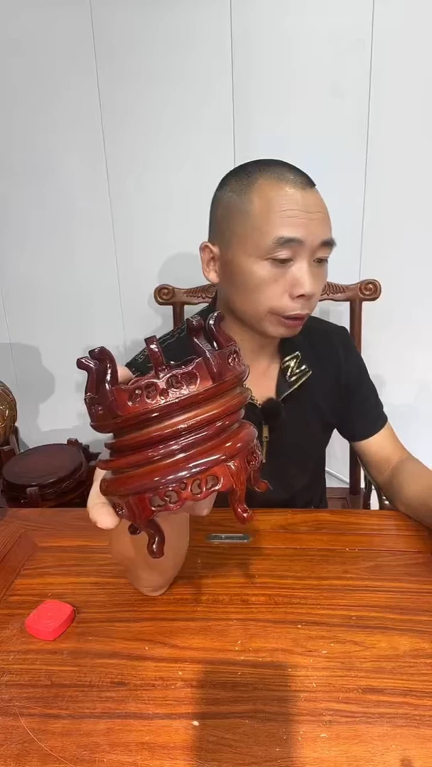 木淡**利买一送一香炉底座红11*12*7