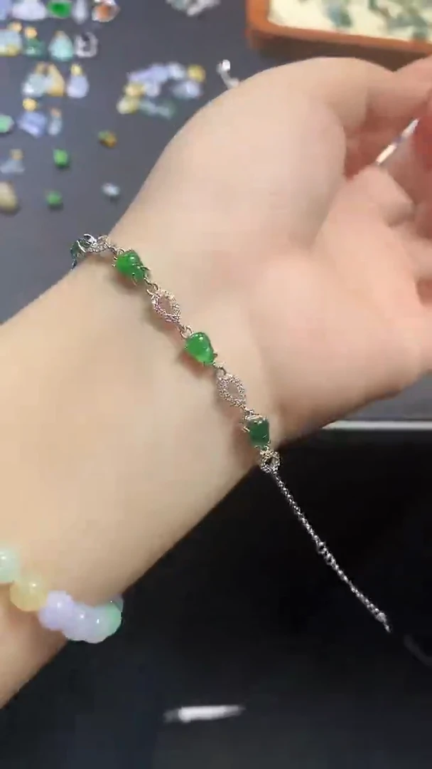 【闪购商品】翡翠吊坠(不含链)银S925镶嵌1