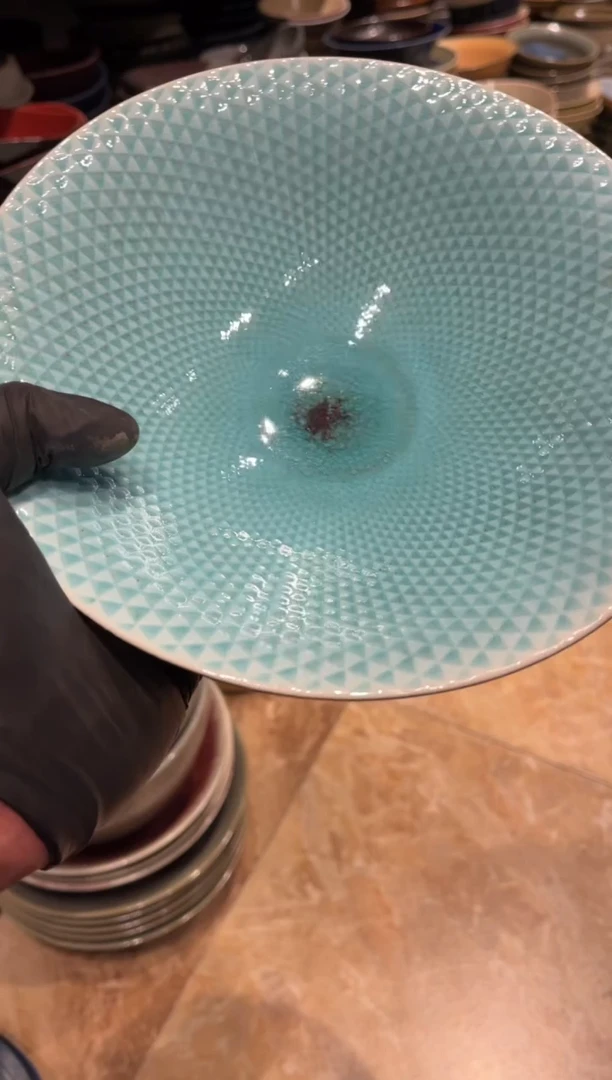 【闪购商品】瓷片16 微瑕外黑内蓝跳刀大盘1个