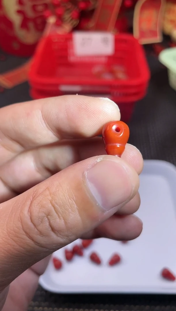 【闪购商品】南红玛瑙单珠未镶嵌5号柿子红卡8*13三通一颗