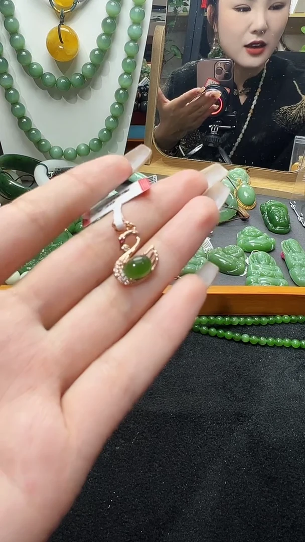 【闪购商品】和田玉颈饰未镶嵌1