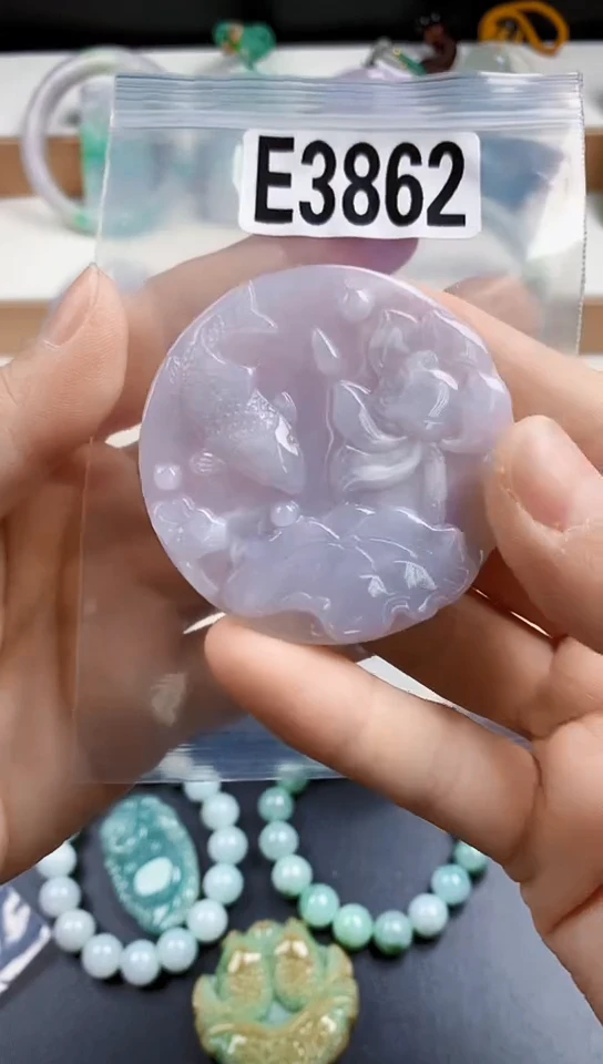 颈饰未镶嵌翡翠天然翡翠吊坠挂件