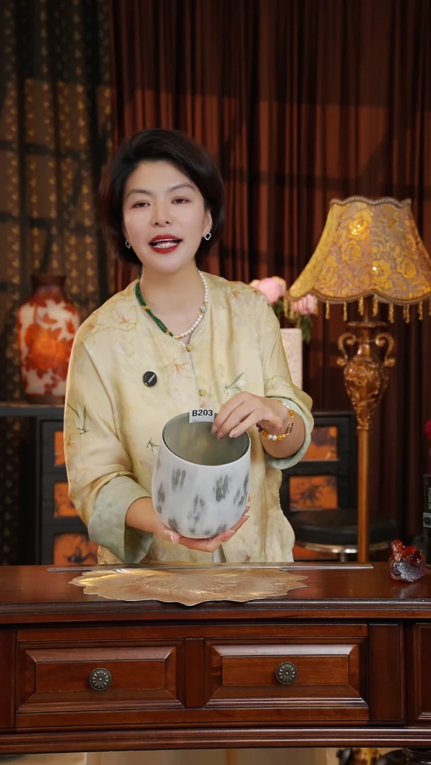 琉璃琉璃B203.。。。
