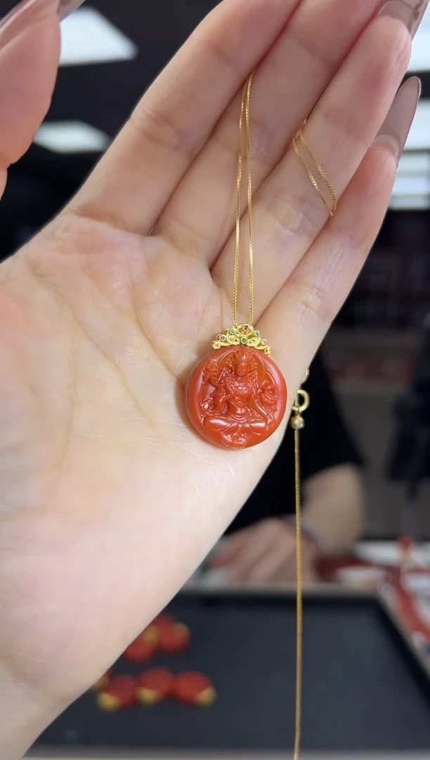 南红玛瑙吊坠（赠链）未镶嵌6.8-（多样式）