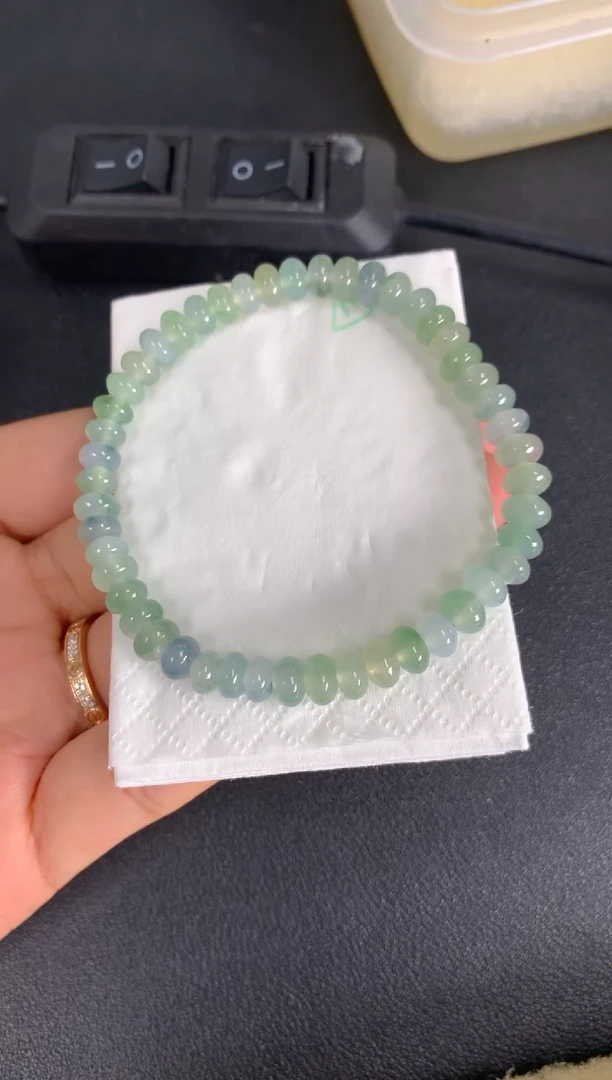定制翡翠未镶嵌毛货