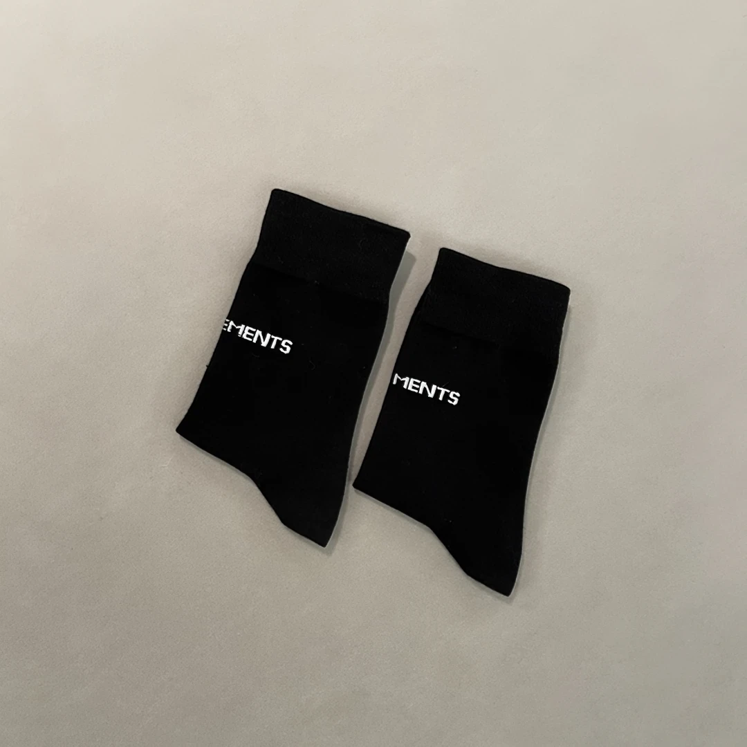 【随机三双装】男女款百搭袜子秋冬时尚纯色棉短袜ins保暖潮袜