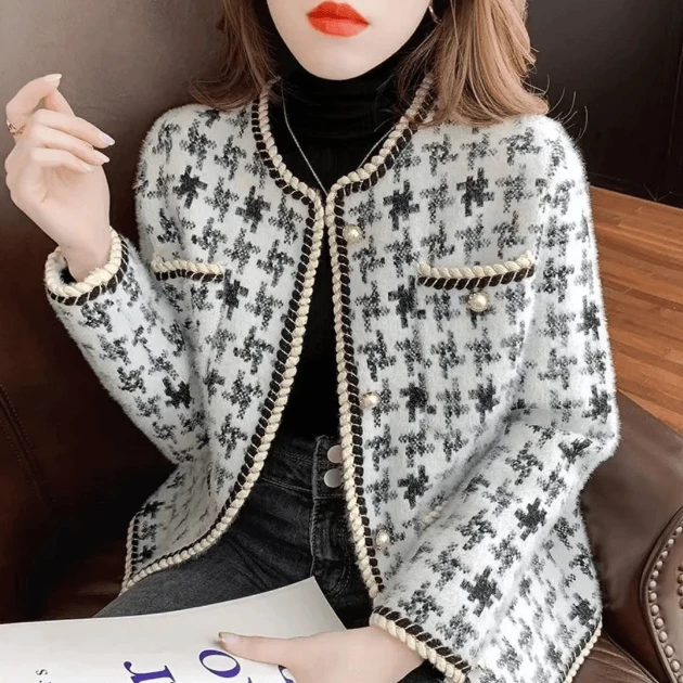 【撤柜样品】X170秋冬季气质百搭外套咖啡商家提供