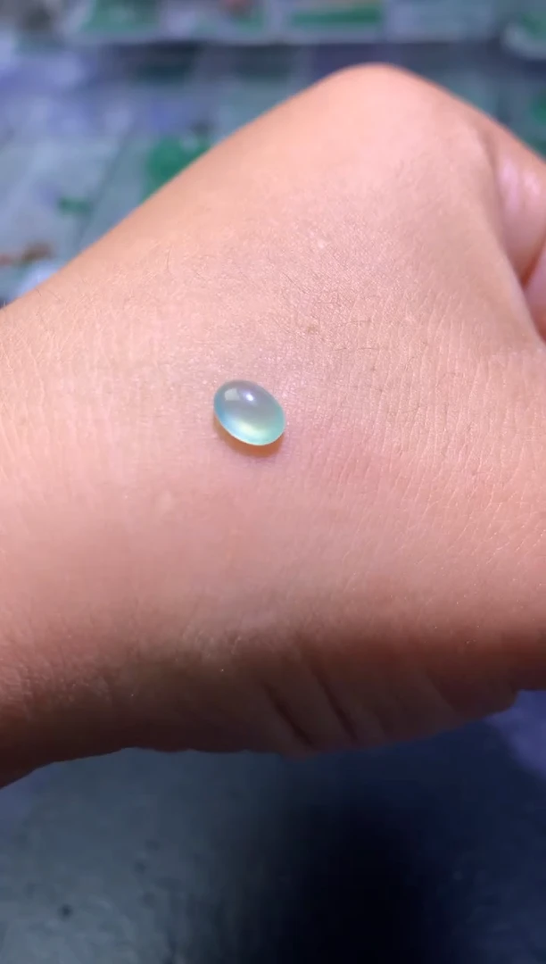 未镶嵌定制翡翠毛货