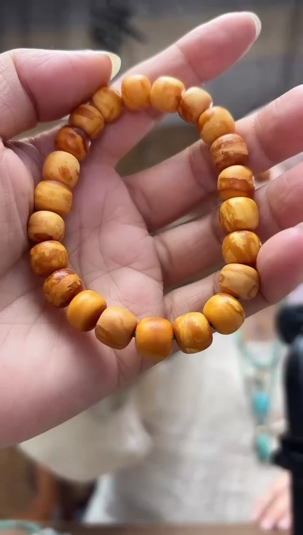 蜜蜡颈饰未镶嵌发一件手串  9大+