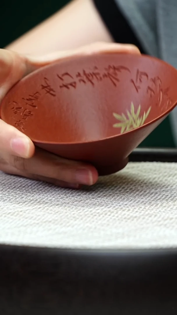 ZJB宽口泥绘朵花斗笠杯
