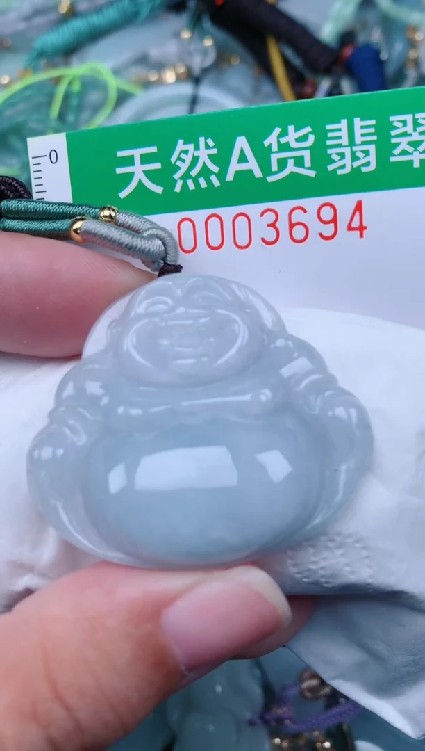 翡翠未镶嵌颈饰.0003694