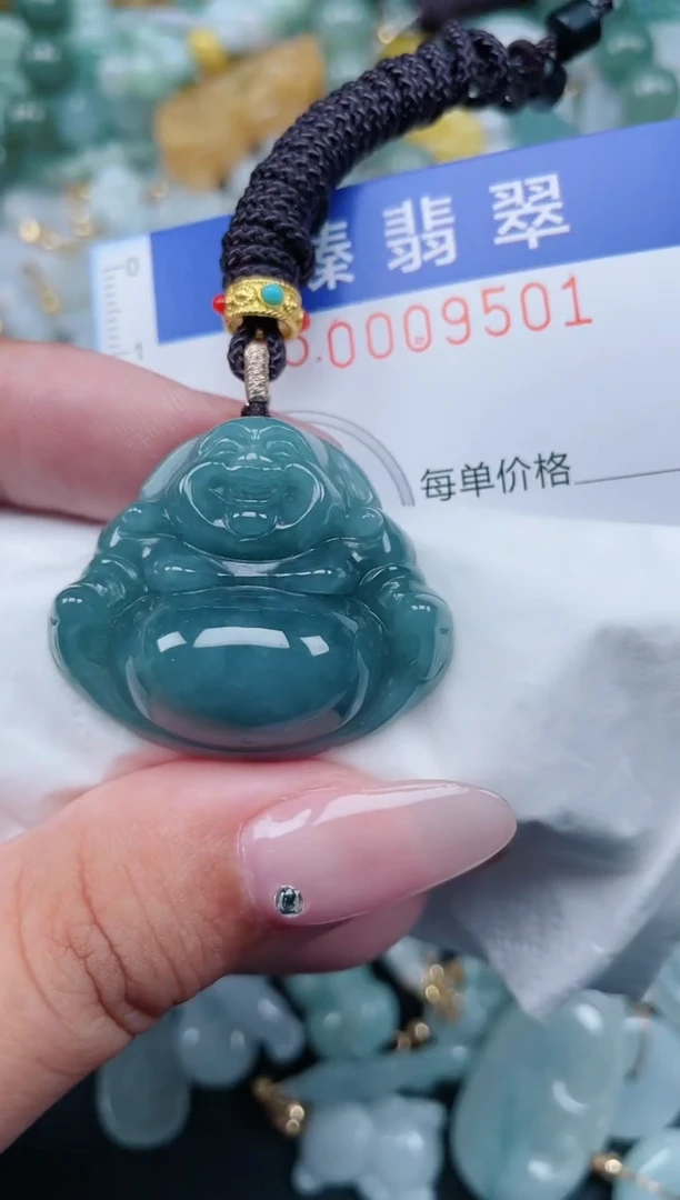翡翠未镶嵌颈饰.0009501