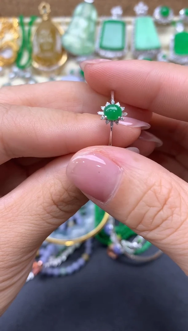 【闪购商品】翡翠戒指18K金镶嵌86中国好珍宝