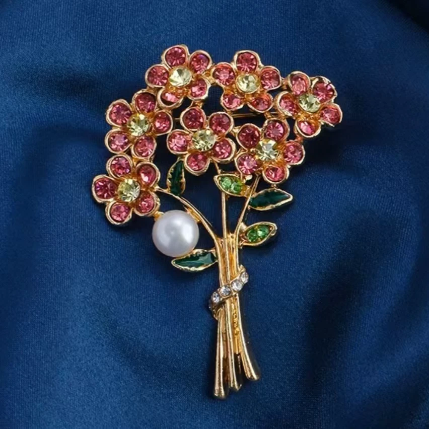 【珍辉珠宝】天然淡水   珍珠   七朵玫瑰   胸针