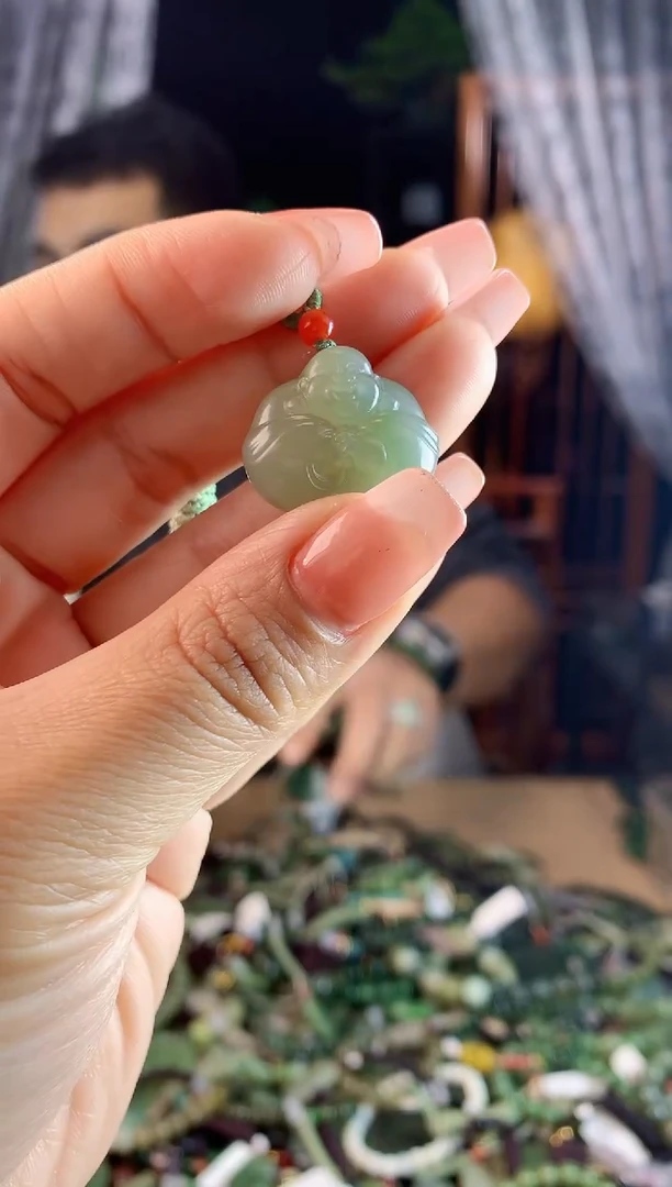 【闪购商品】和田玉挂件未镶嵌多样性发货拍一发一