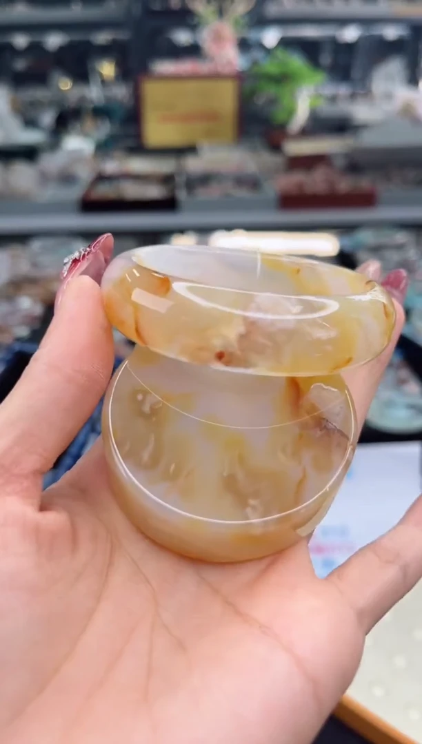 【闪购商品】石英质玉手镯未镶嵌55圈口（赠品镯心）3660271