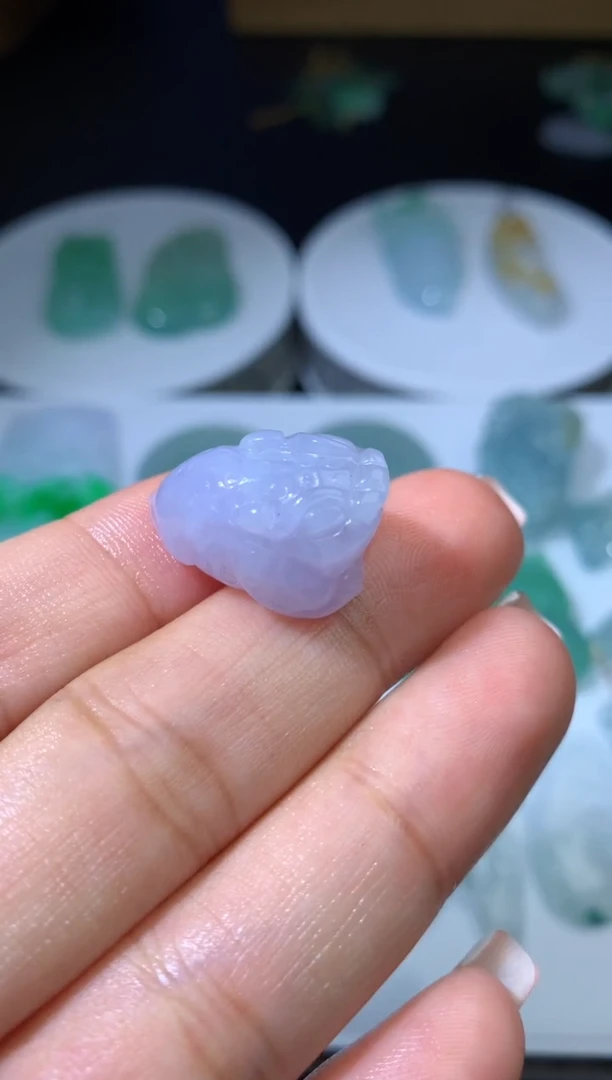 未镶嵌定制翡翠毛货