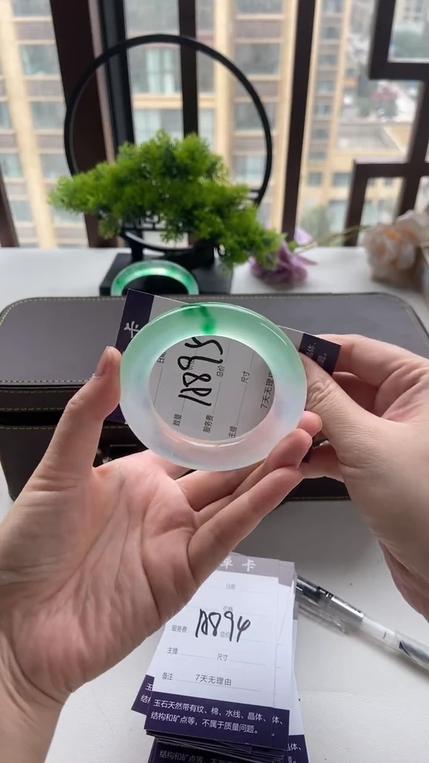 y*一物一拍  专拍链接