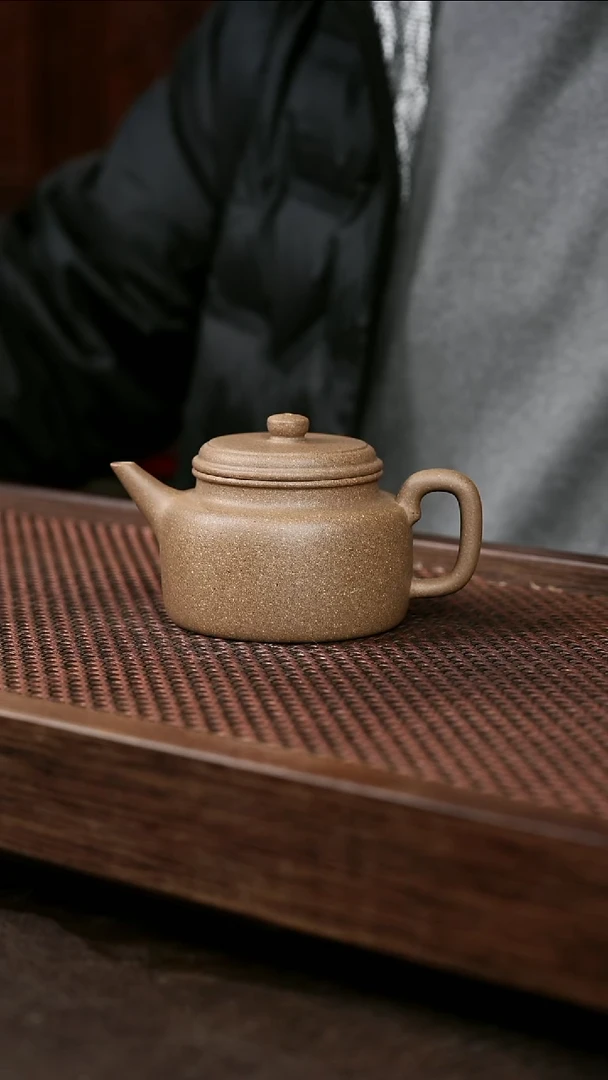 茶壶紫砂芝麻绿剑流德钟