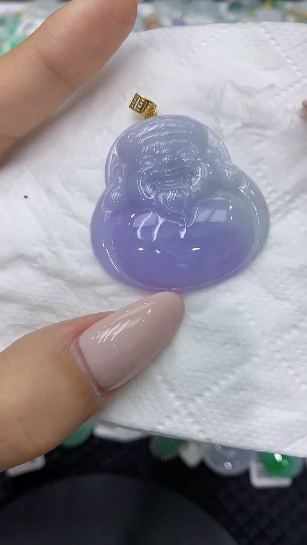 颈饰18K金镶嵌翡翠111111111111