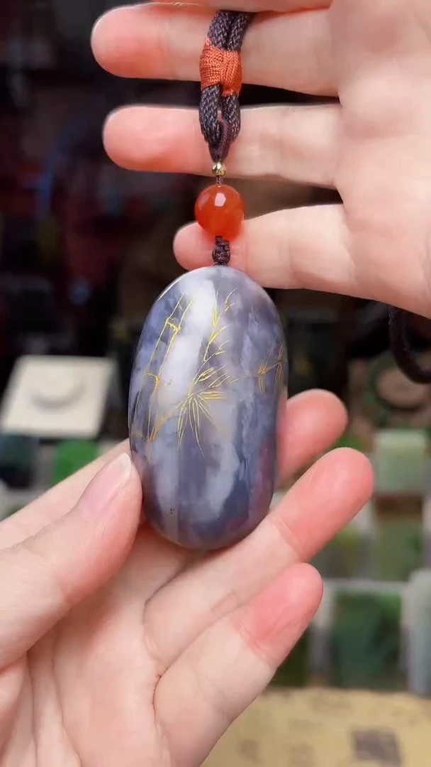 未镶嵌和田玉挂件375