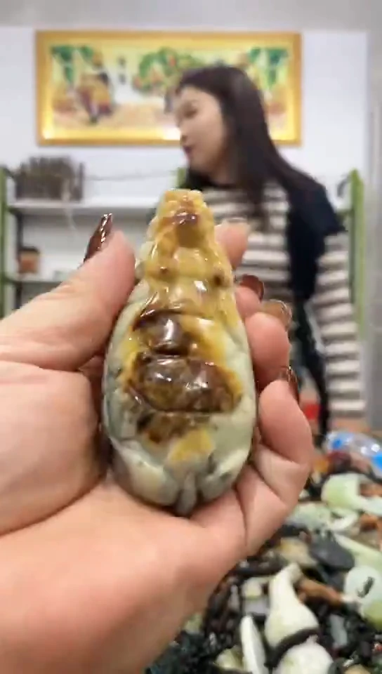 未镶嵌岫玉挂件