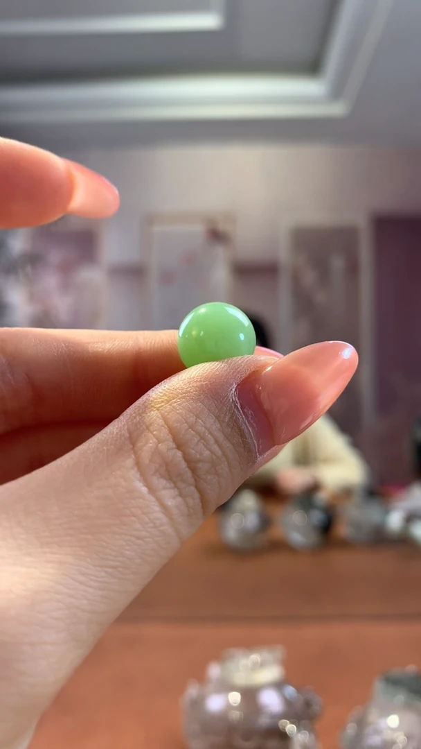 【闪购商品】和田玉挂件未镶嵌满翠单珠一颗