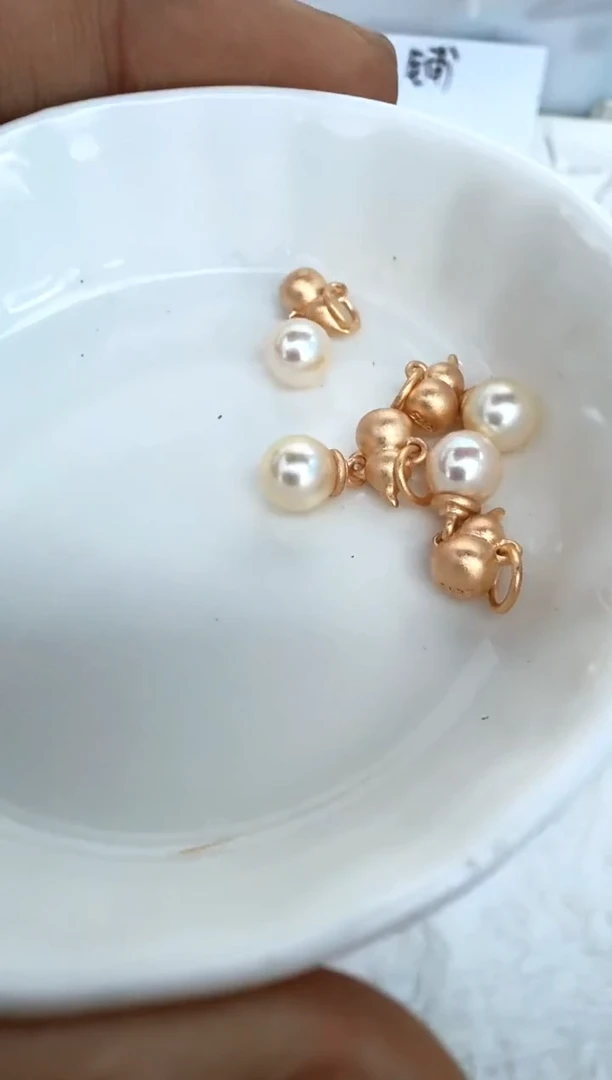 【闪购商品】海水珍珠颈饰银S925镶嵌发其一