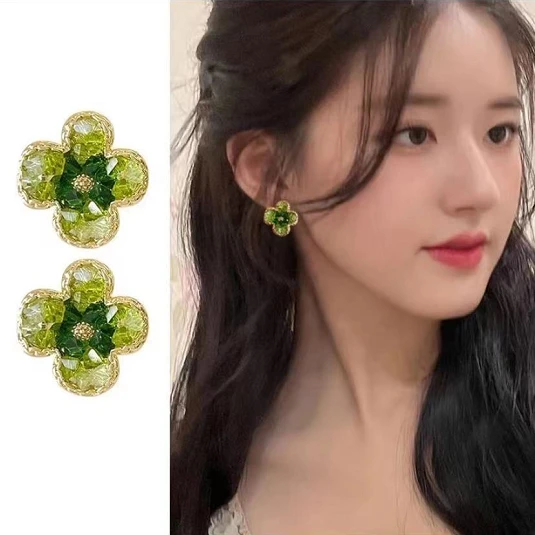 铜合金亚克力耳饰 {绿意}渐变绿色温柔四瓣花ed1840