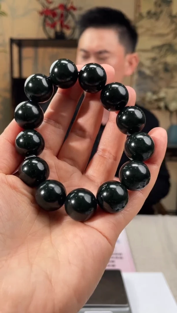 【闪购商品】定制和田玉多样性发货拍一发一31169