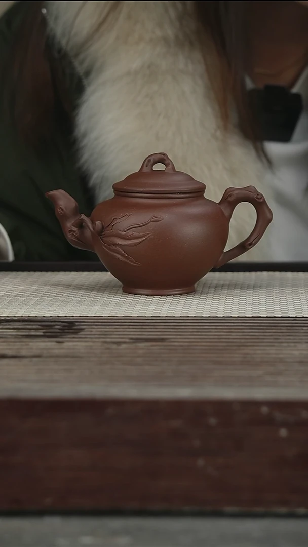 茶壶紫砂37号高工陈，260CC