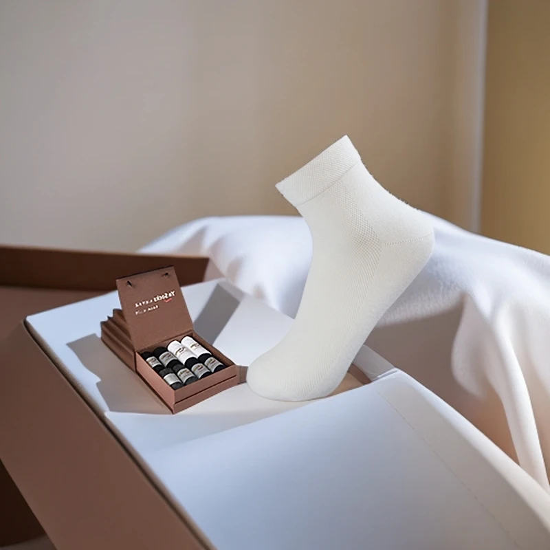 诚棉世家男中筒商务袜防臭舒适透气白色袜子薄款短袜纯色夏季男袜