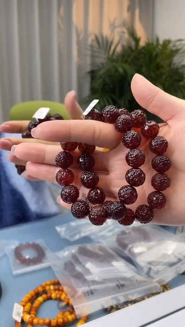 【闪购商品】琥珀珠宝奇石未镶嵌假一罚十，多样性发一件019.13