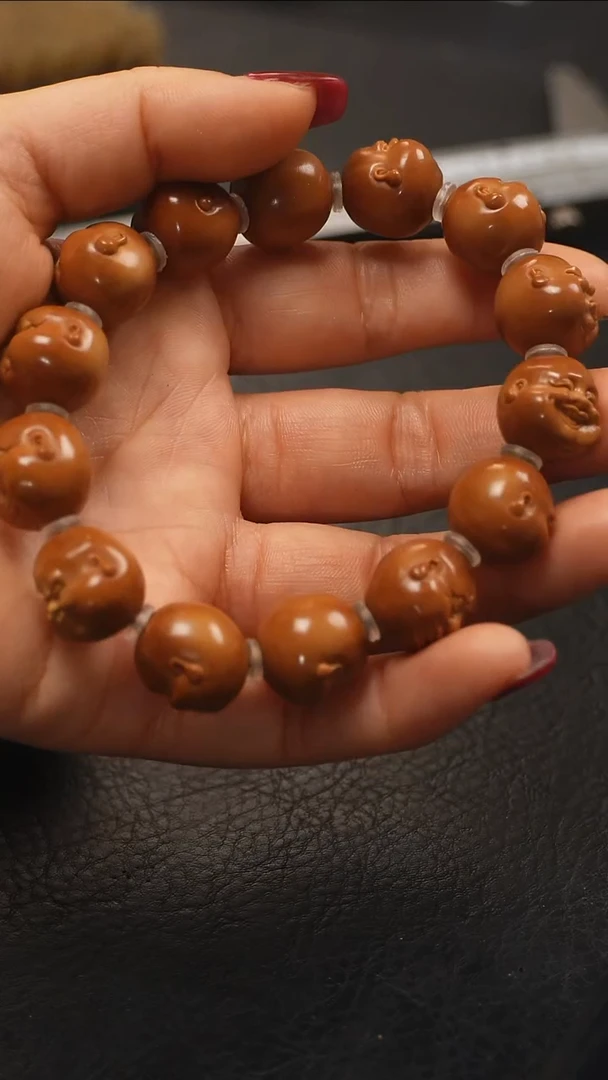 【闪购商品】橄榄核手串/手链         +