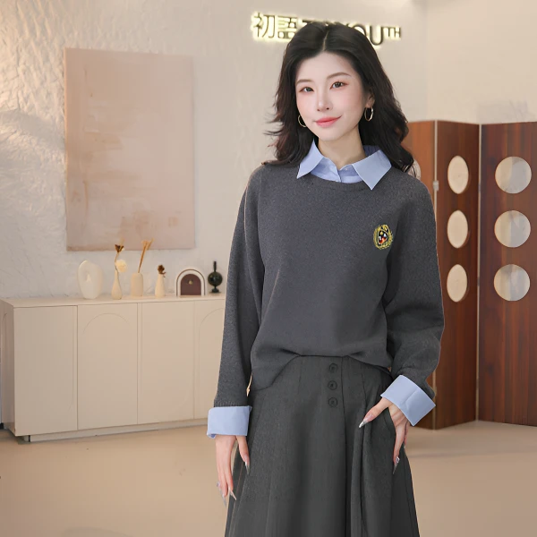 【双11提前购】初语2025秋冬时尚保暖长袖小众花朵提花衬衫针织衫