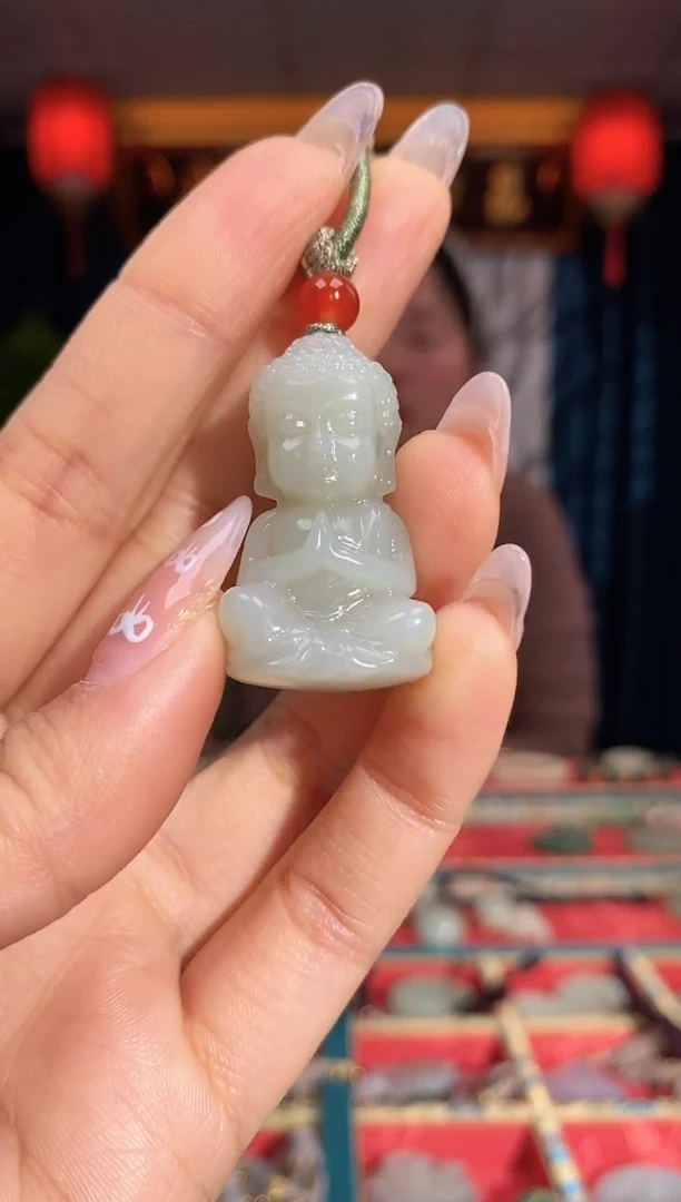 【闪购商品】和田玉颈饰未镶嵌宝宝佛