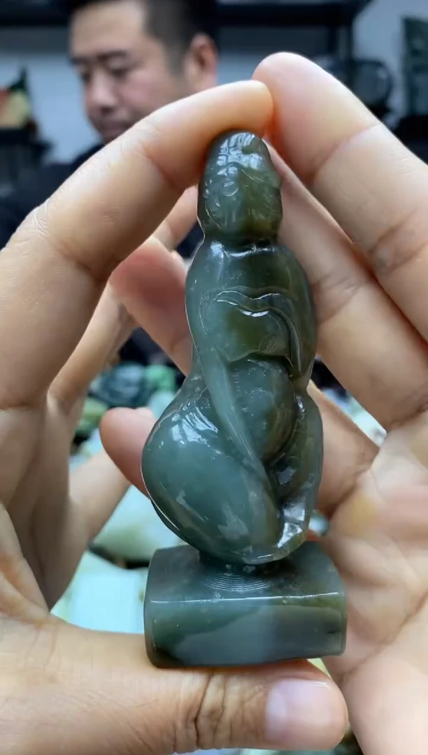 未镶嵌和田玉把件1