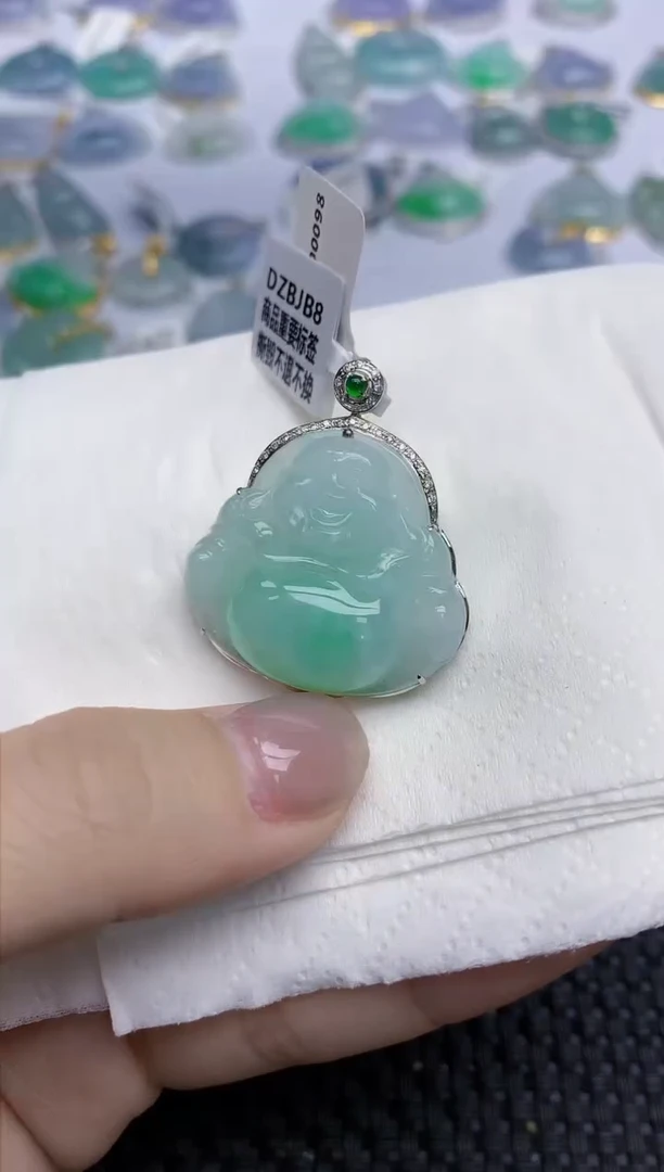 【闪购商品】翡翠颈饰18K金镶嵌天然翡翠A货