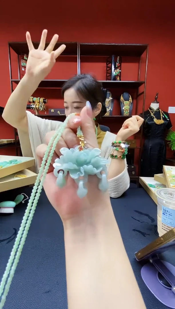 颈饰未镶嵌翡翠翡翠吊坠