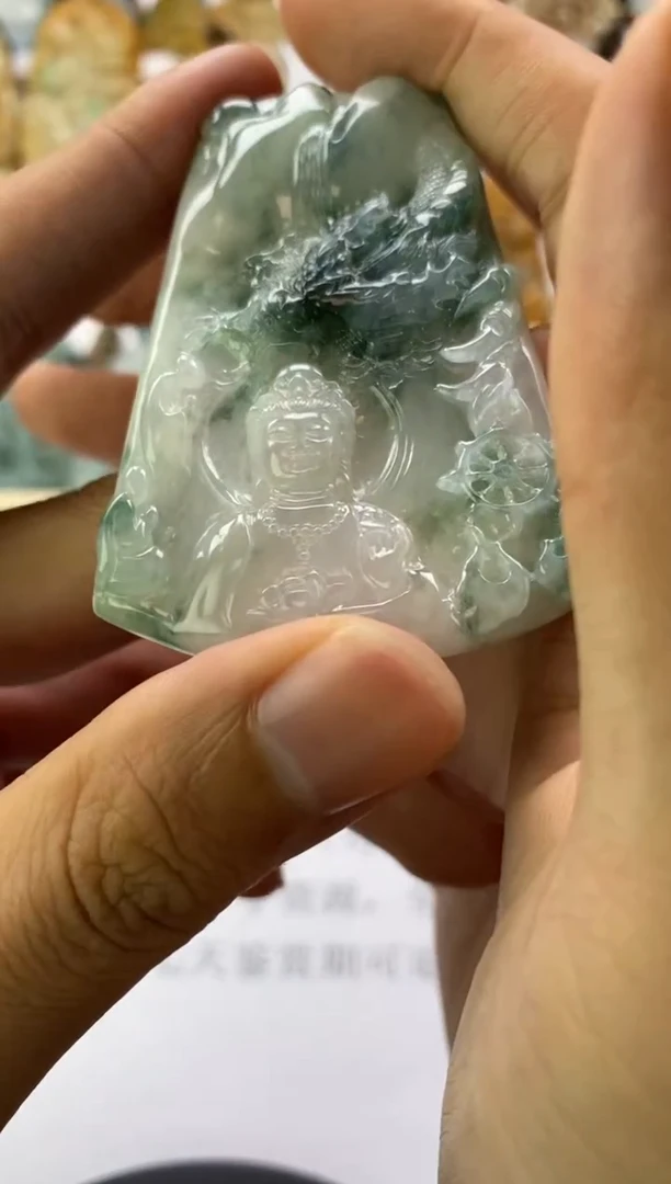 翡翠未镶嵌颈饰天然翡翠