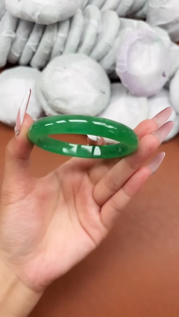 精品手镯，一物一拍J-034